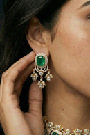 Oval Court Emerald Choker Set