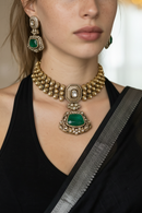 Emerald Crest Royal Choker Set